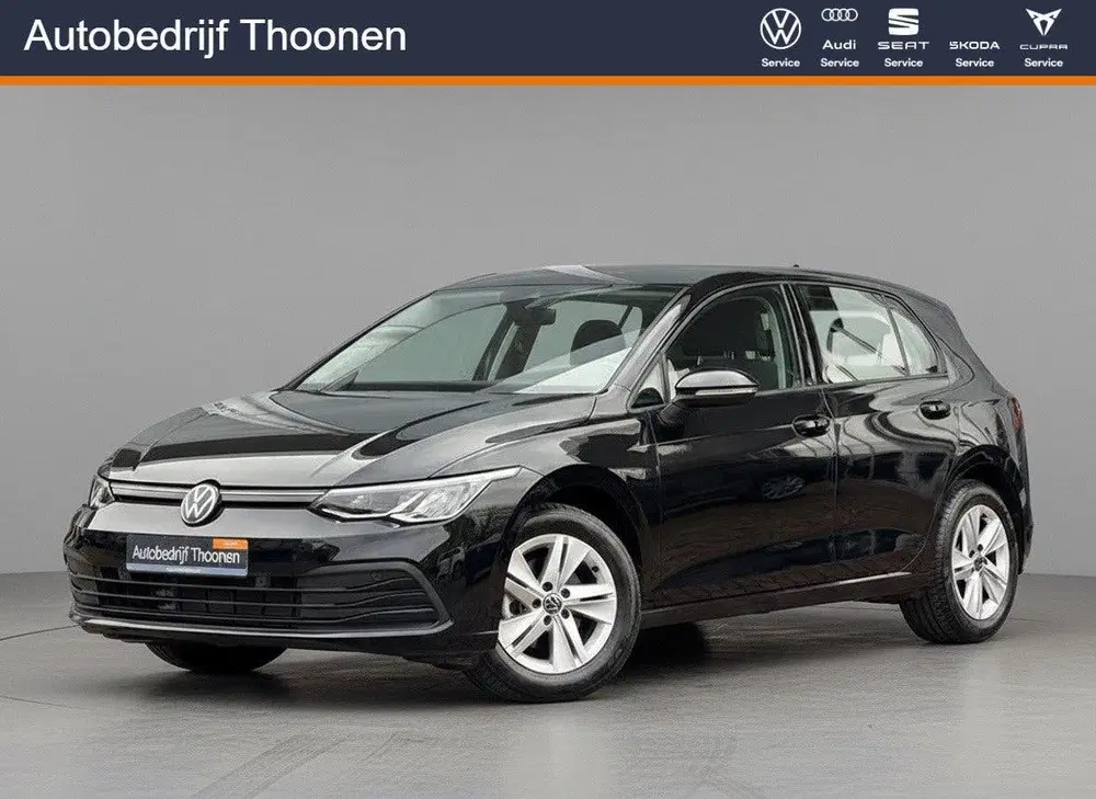 Volkswagen Golf 1.0 TSI Life uit 2024