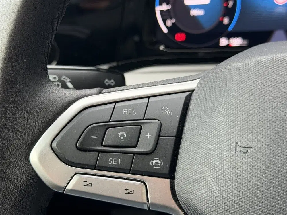 Volkswagen Golf 1.0 TSI Life uit 2024, foto 14