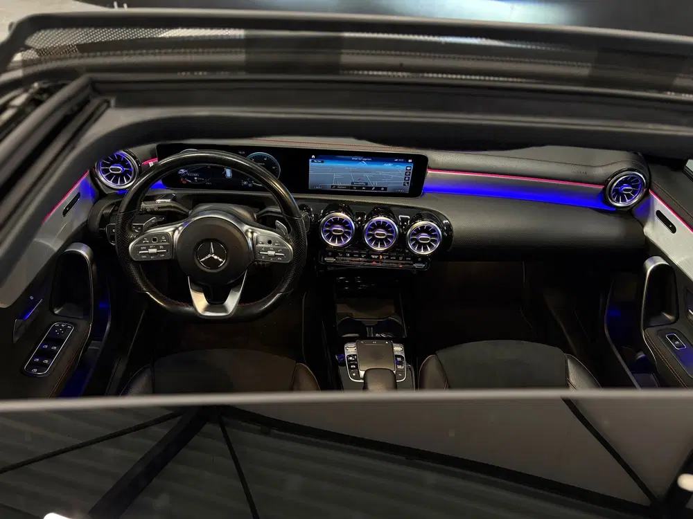 Mercedes-Benz CLA 180 Business Solutio uit 2020, foto 7