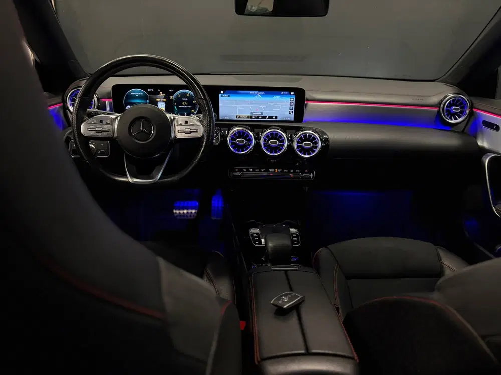 Mercedes-Benz CLA 180 Business Solutio uit 2020, foto 8