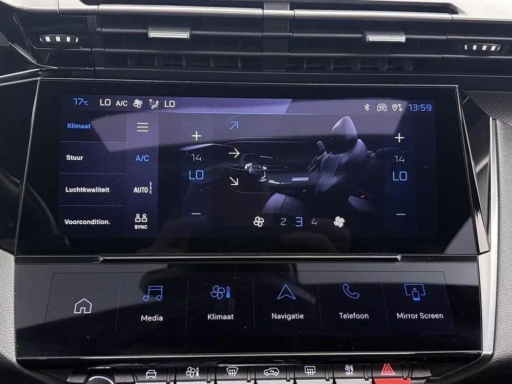 Peugeot 308 1.6 Plug-in Hybrid 180 GT Pano uit 2022, foto 15