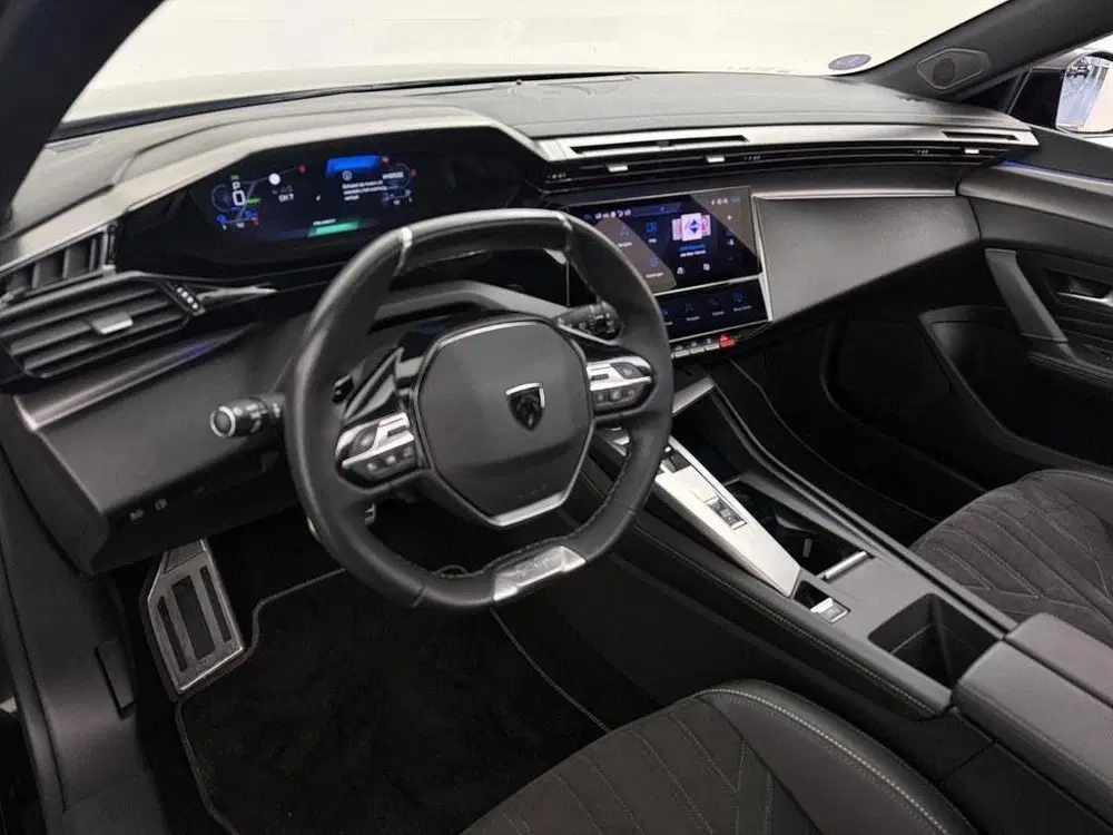 Peugeot 308 1.6 Plug-in Hybrid 180 GT Pano uit 2022, foto 9