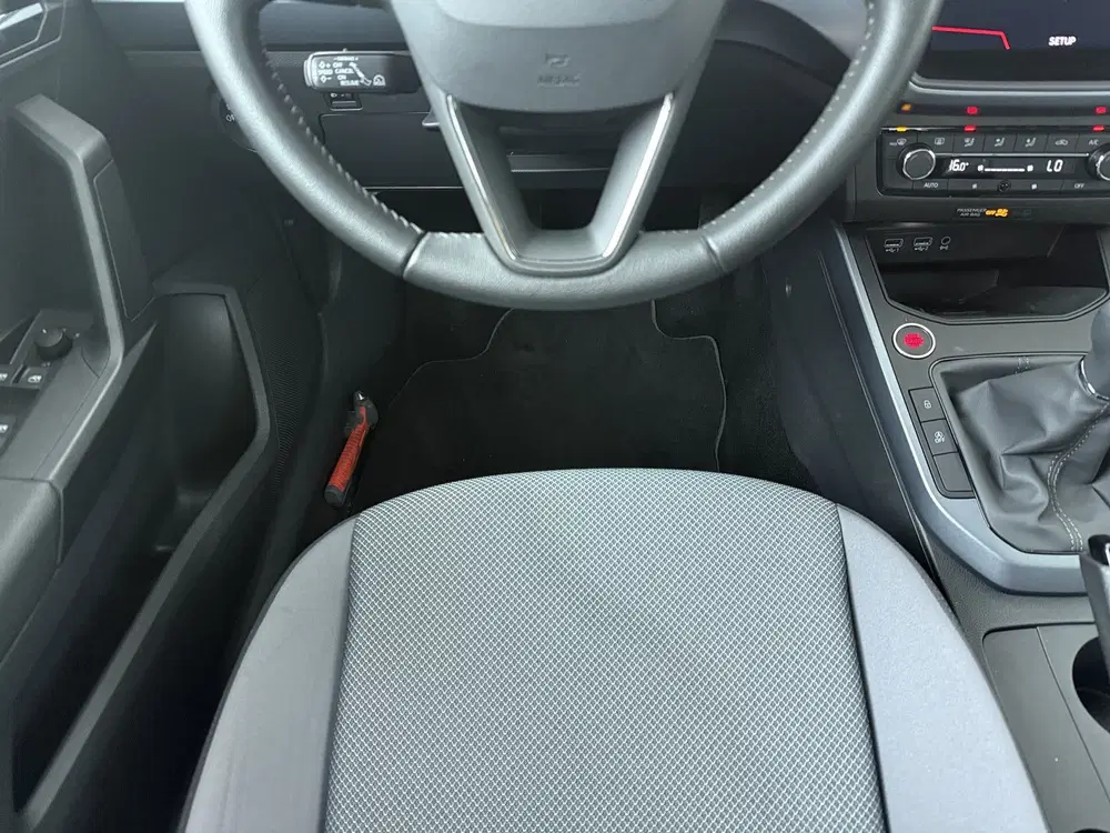 SEAT Arona 115PK TSI Style Business Intense uit 2020, foto 12