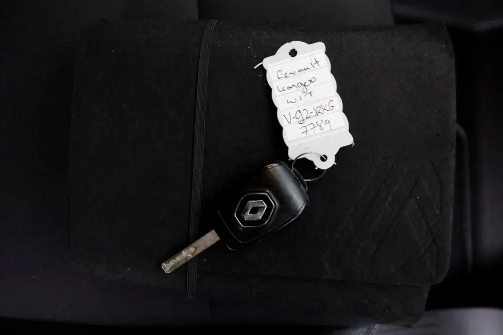 Renault Kangoo 1.3 TCe 130pk BENZINE Luxe L1 Airco uit 2022, foto 6