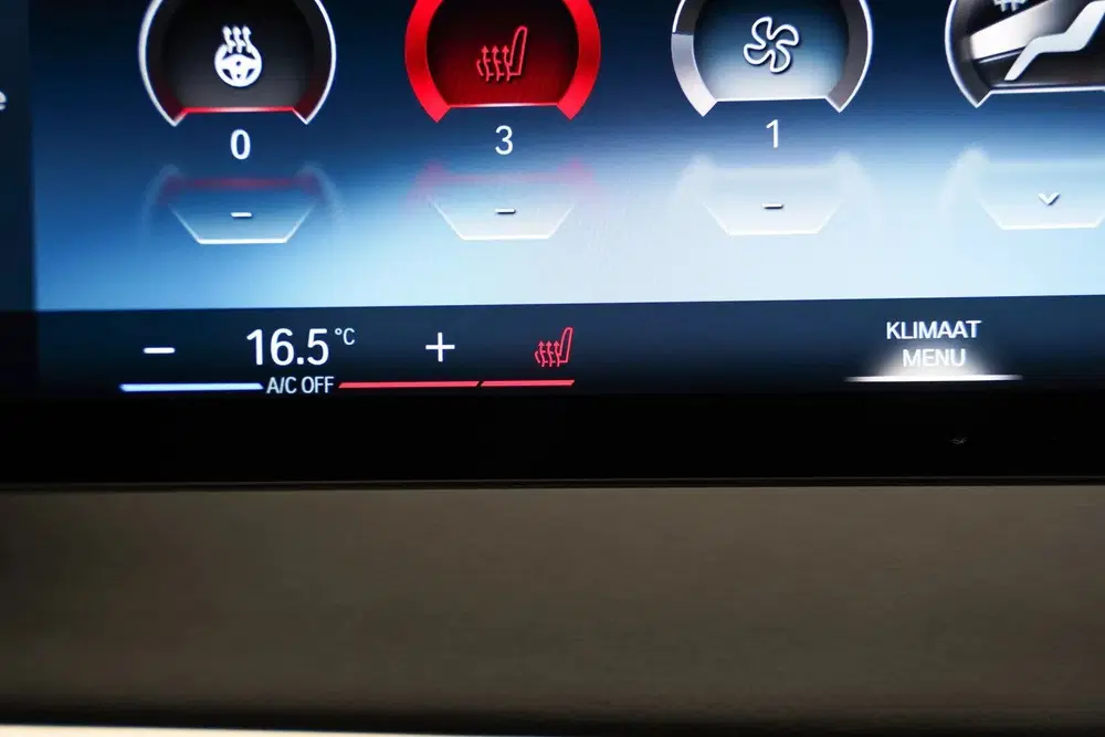 BMW iX xDrive50 High Executive 112 kWh [ SoH 94 uit 2022, foto 15