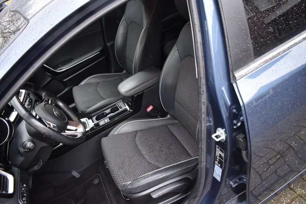 Kia Ceed 1.4 T-GDi Dynamic.PlusLine. NAVI CAMERA uit 2019, foto 10
