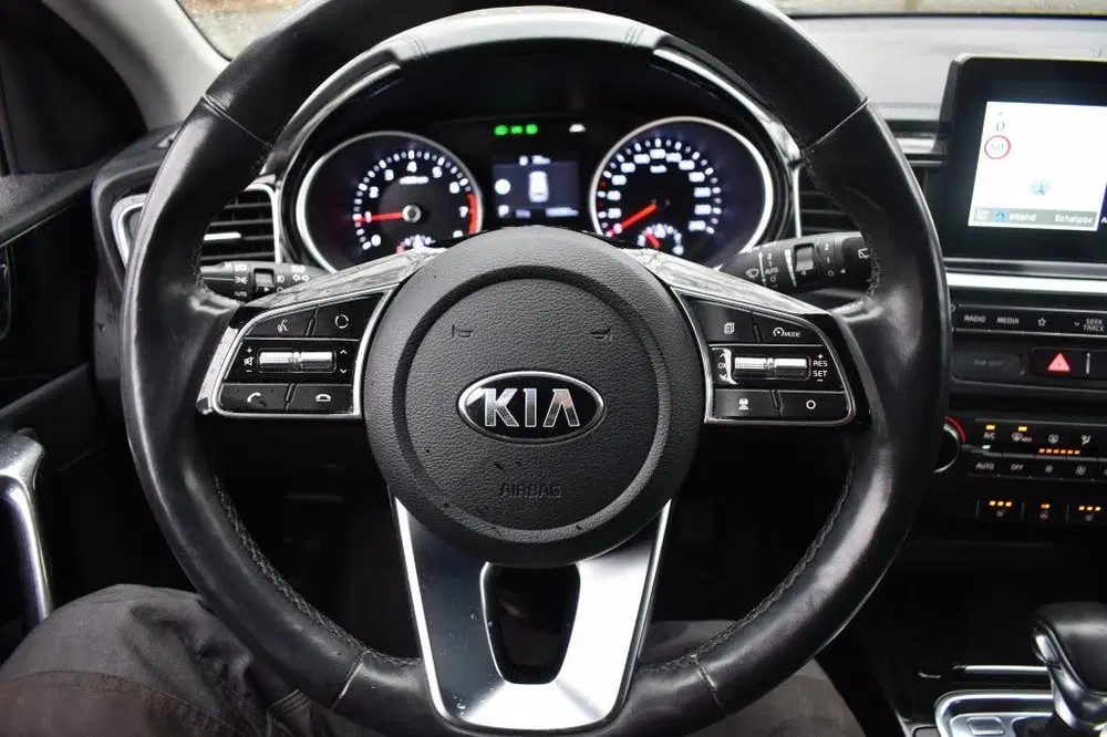 Kia Ceed 1.4 T-GDi Dynamic.PlusLine. NAVI CAMERA uit 2019, foto 12