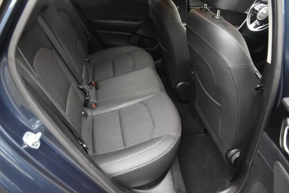 Kia Ceed 1.4 T-GDi Dynamic.PlusLine. NAVI CAMERA uit 2019, foto 15