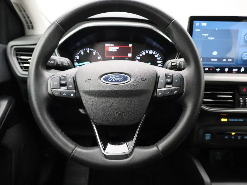 Ford Focus 1.0 EcoBoost Hybrid Titanium uit 2023, foto 7