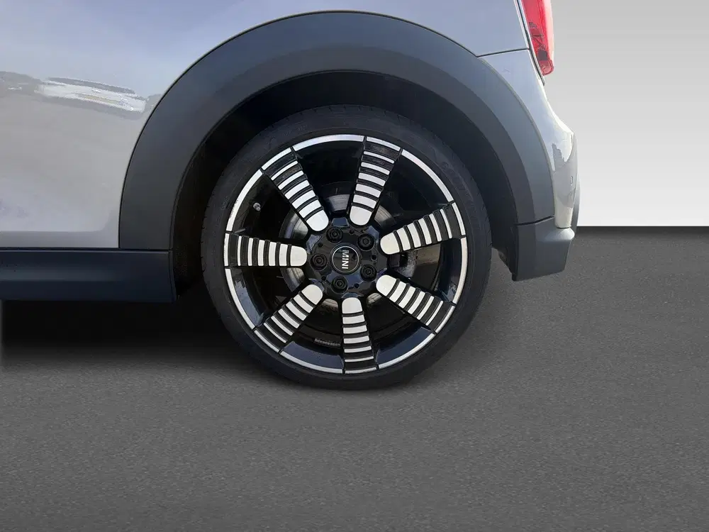 Mini Cooper 1.5 Cooper MINI Yours uit 2022, foto 10