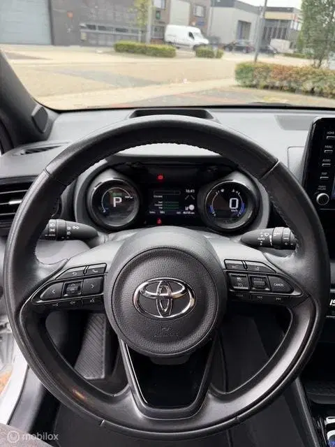 Toyota Yaris 1.5 Hybrid Launch Edit HUD PDC Keyless Gar uit 2021, foto 14