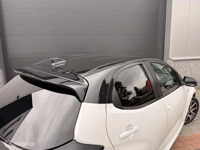 Toyota Yaris 1.5 Hybrid Launch Edit HUD PDC Keyless Gar uit 2021, foto 3