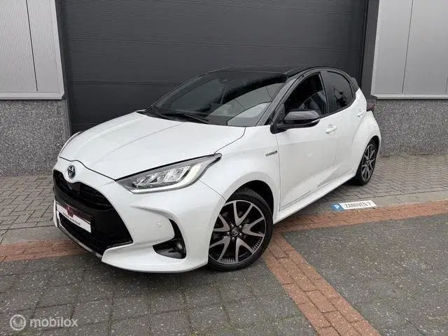 Toyota Yaris 1.5 Hybrid Launch Edit HUD PDC Keyless Gar uit 2021, foto 4