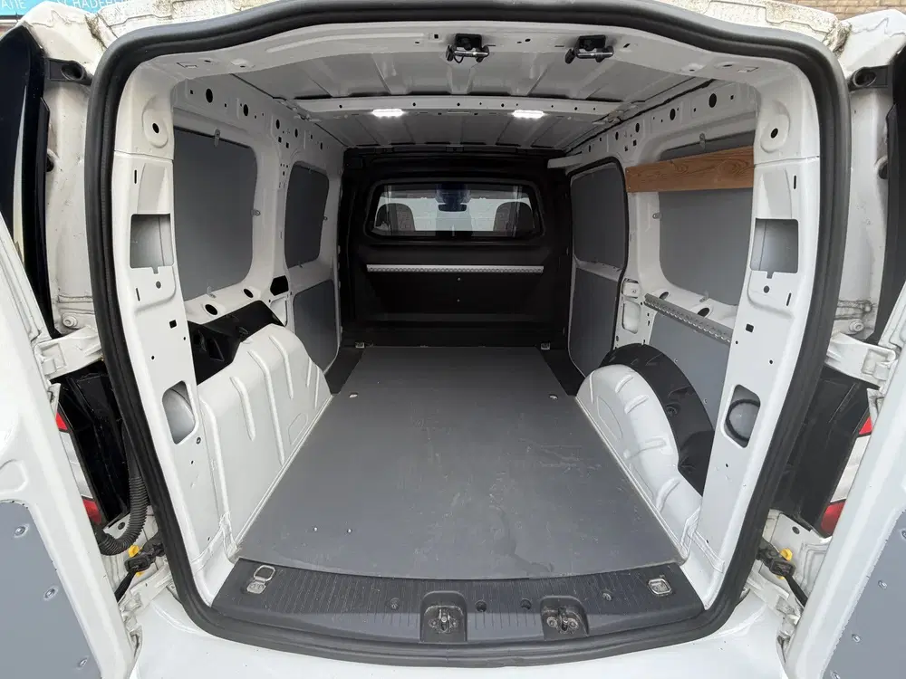 Volkswagen Caddy 2.0 TDI Euro6 Comfort CarPlay uit 2021, foto 12