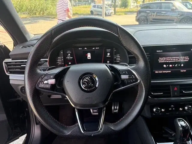 Skoda Kamiq 1.0 TSI Monte Carlo Edition uit 2022, foto 11