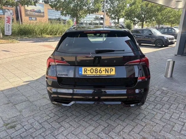 Skoda Kamiq 1.0 TSI Monte Carlo Edition uit 2022, foto 3