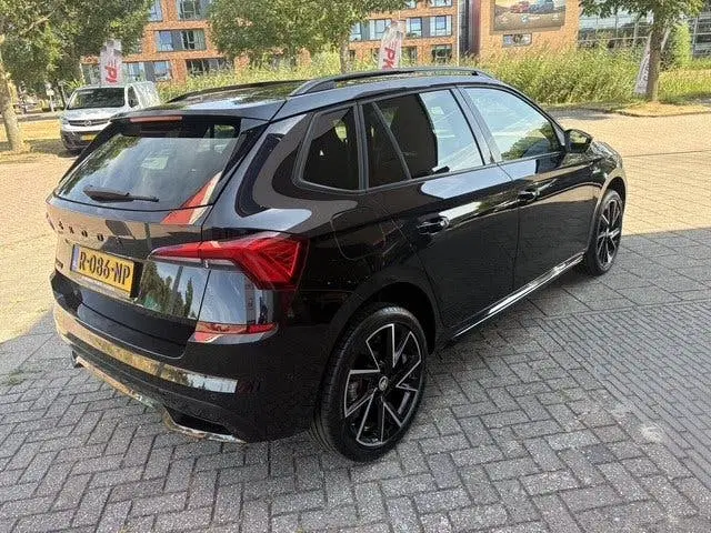 Skoda Kamiq 1.0 TSI Monte Carlo Edition uit 2022, foto 4