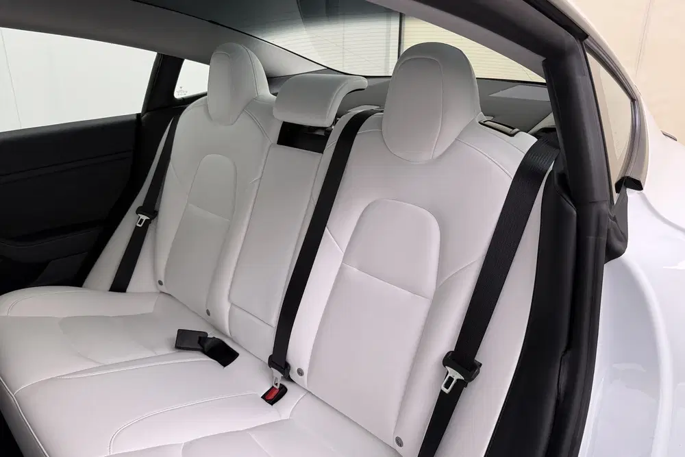 Tesla Model 3 Performance AWD 75 kWh (90% SOH) 463 PK 20 uit 2022, foto 11