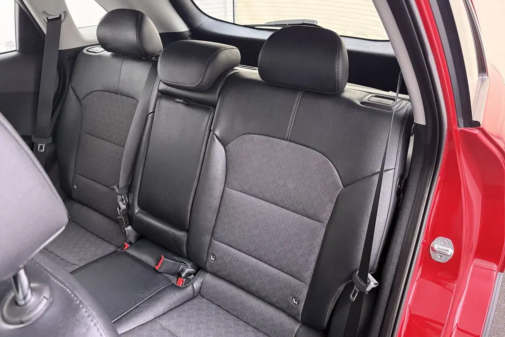 Kia Niro 1.6 Aut. GDi Hybrid DynamicLine Half-Leder uit 2022, foto 11