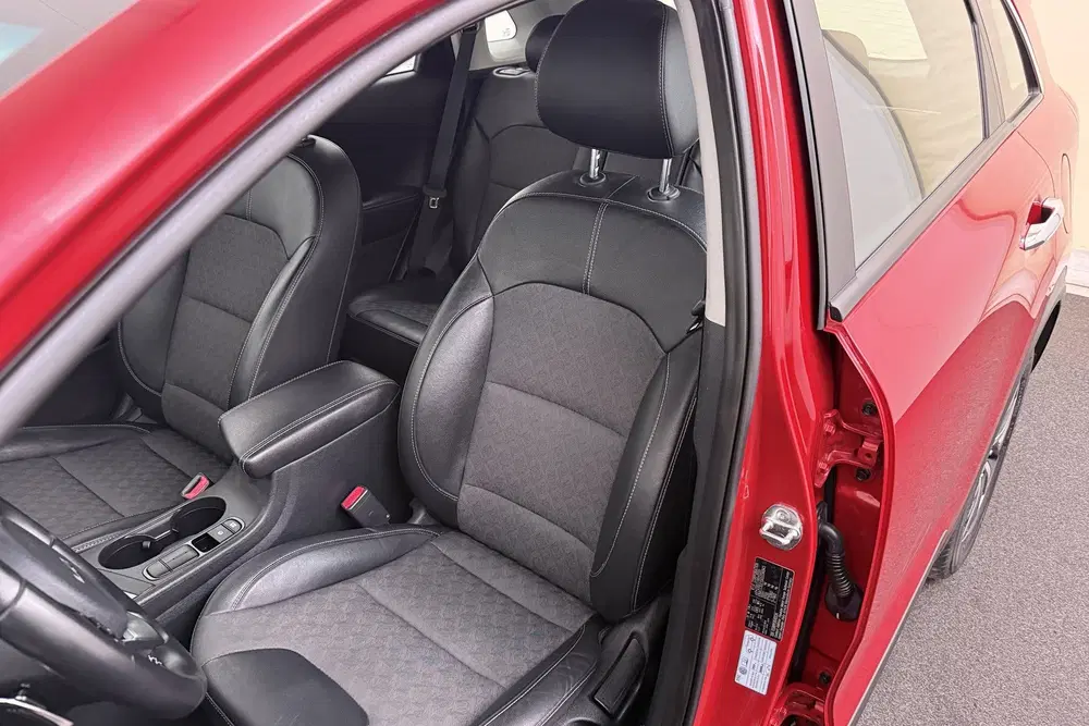 Kia Niro 1.6 Aut. GDi Hybrid DynamicLine Half-Leder uit 2022, foto 9