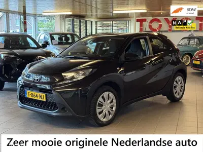 Toyota Aygo X 1.0 VVT-i MT Play Nederlandse auto. uit 2023