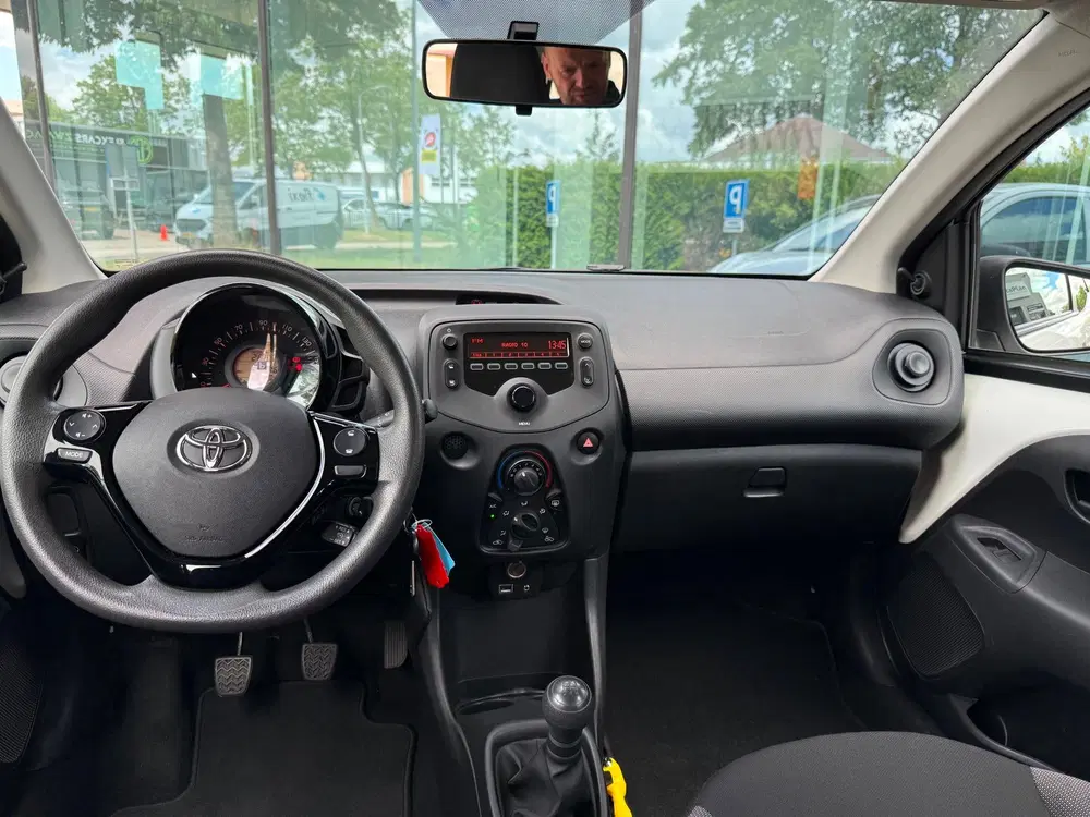Toyota Aygo 1.0 VVT-i x-fun uit 2019, foto 3