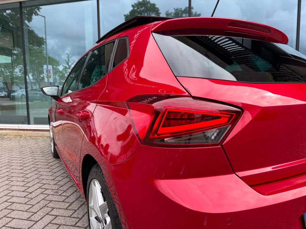 SEAT Ibiza 1.0 TSI FR Business Intense uit 2021, foto 11
