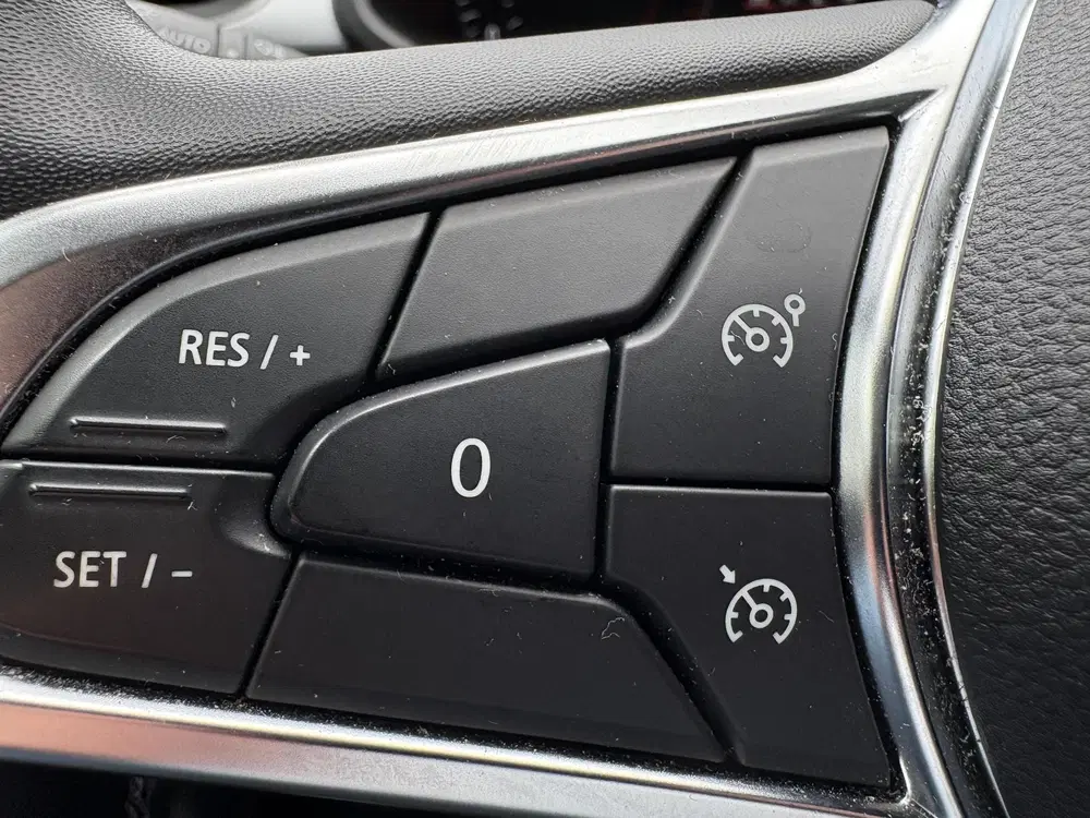 Renault Captur 1.3 TCe 130 Zen uit 2020, foto 12