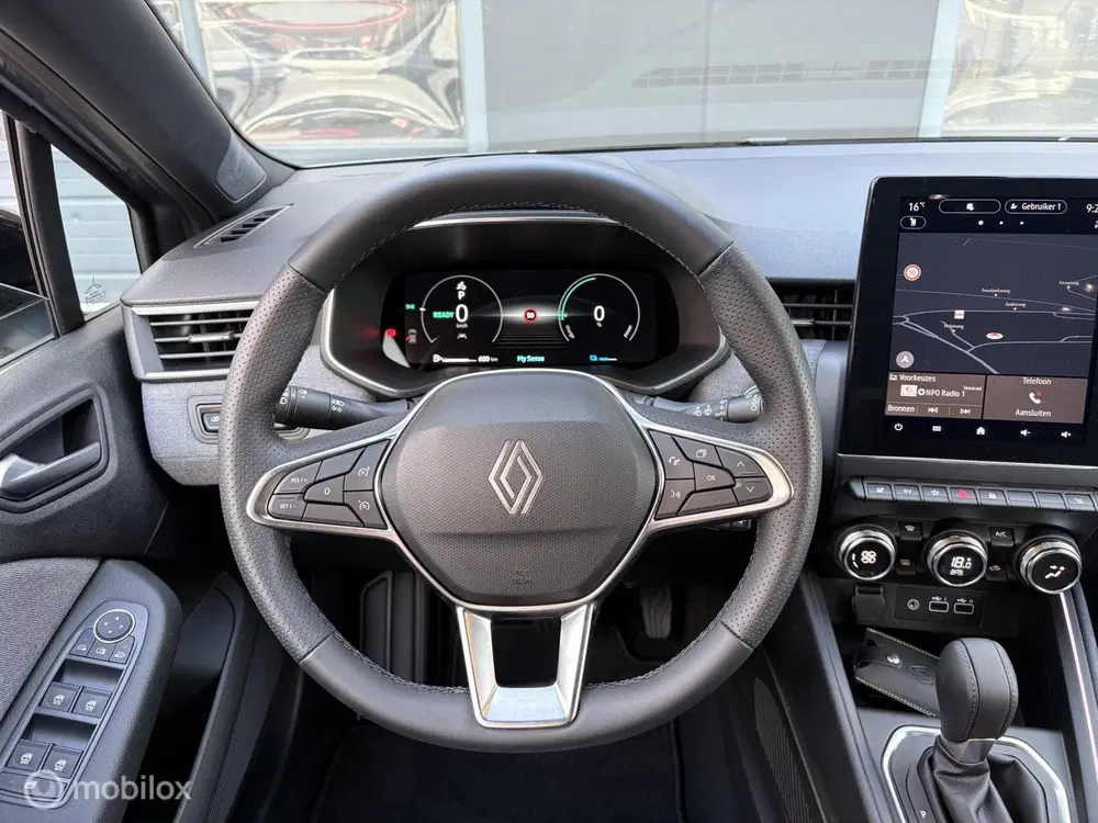 Renault Clio 1.6 E-Tech Full Hybrid 145 techno uit 2024, foto 12