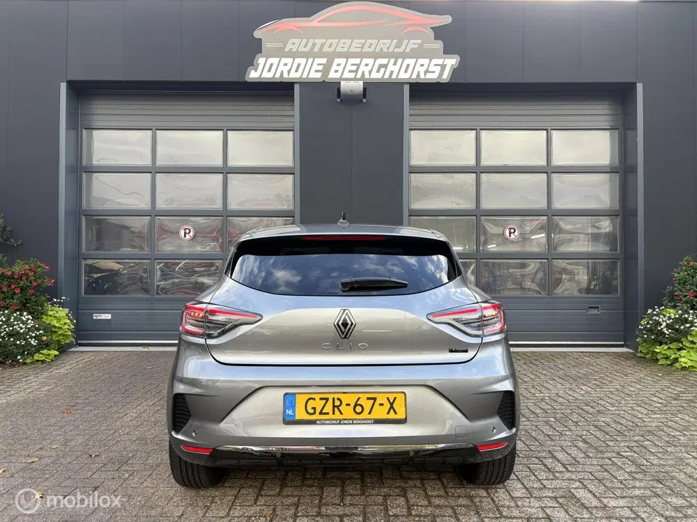 Renault Clio 1.6 E-Tech Full Hybrid 145 techno uit 2024, foto 5