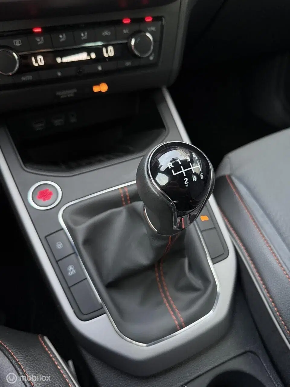 SEAT Arona 1.0 TSI Xcellence Beats Led Virtual Camera uit 2019, foto 14