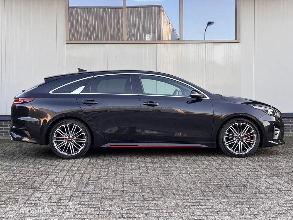 Kia ProCeed 1.6 T-GDI GT 204 PK Keyless Camera JBL RIJ uit 2019, foto 3