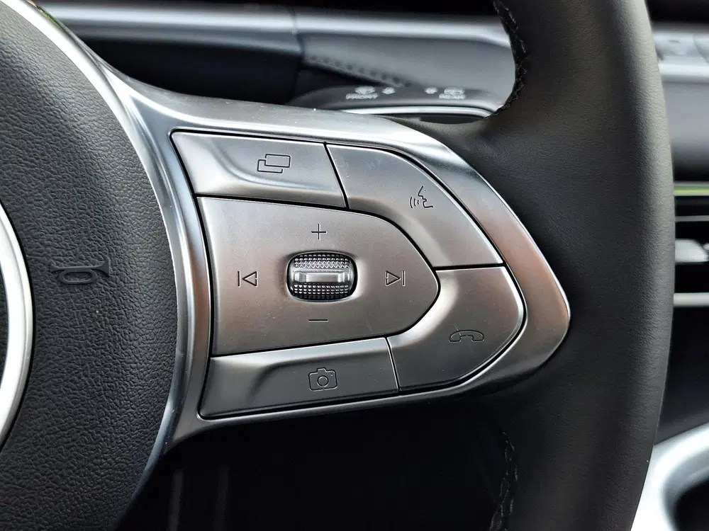 Voyah Free Limited Edition Business 4WD 106 kWh uit 2026, foto 15