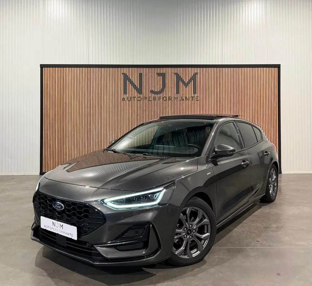Ford Focus 1.0 EcoBoost Hybrid ST Line X uit 2024