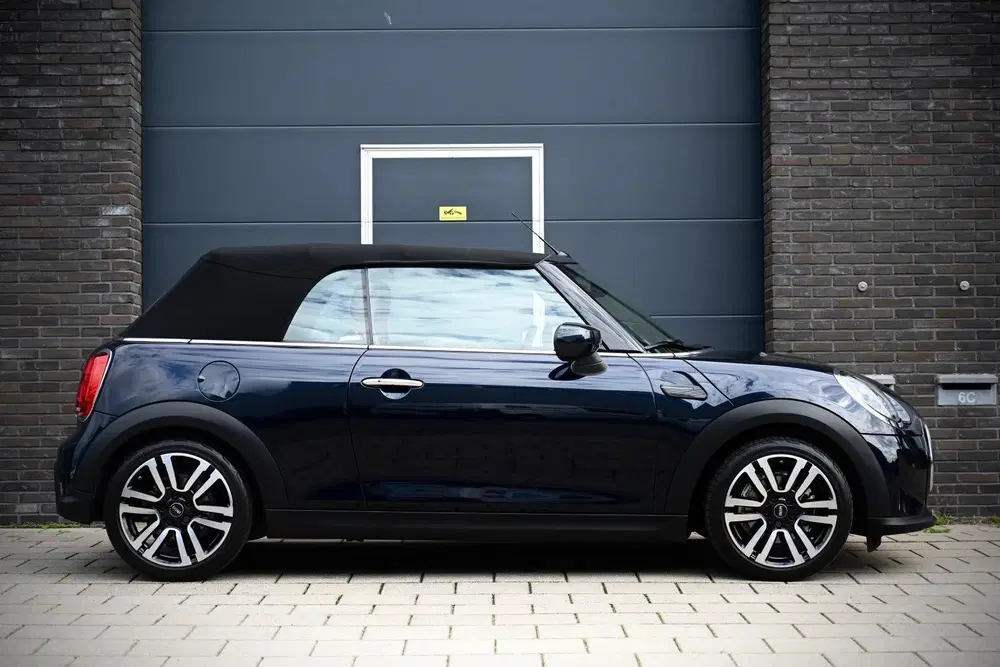 Mini Cabrio 1.5 Cooper MINI Yours Cabrio uit 2021, foto 13