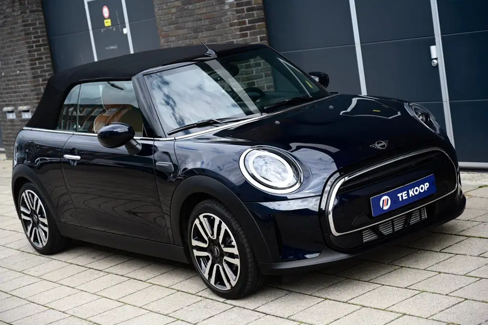 Mini Cabrio 1.5 Cooper MINI Yours Cabrio uit 2021, foto 4
