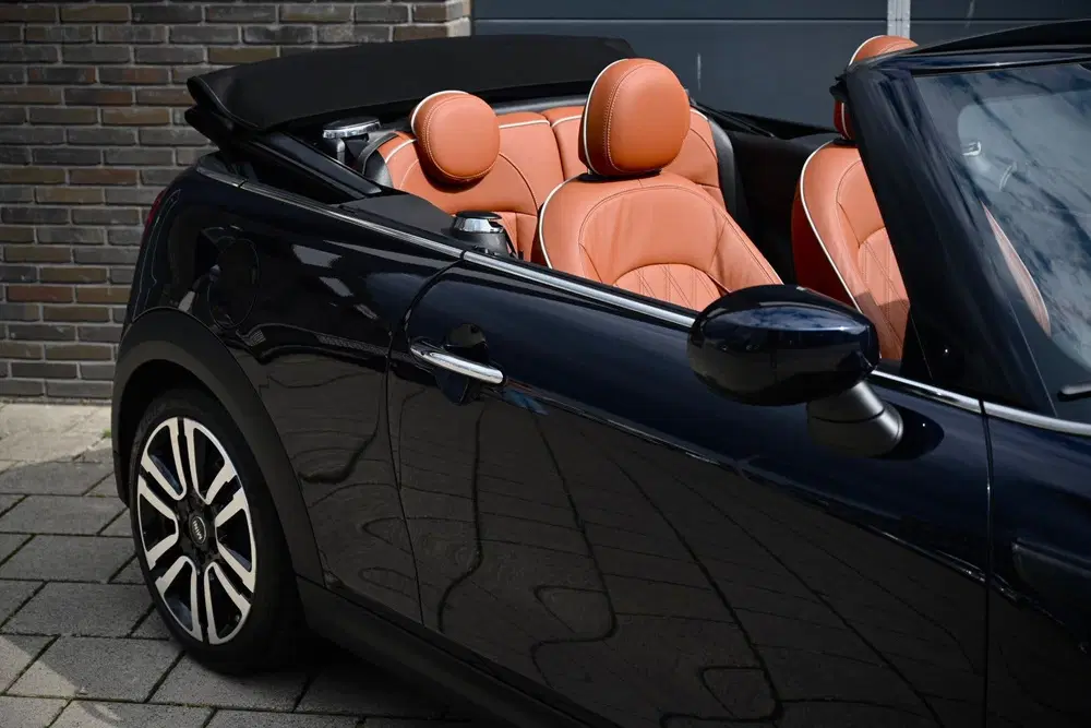 Mini Cabrio 1.5 Cooper MINI Yours Cabrio uit 2021, foto 5