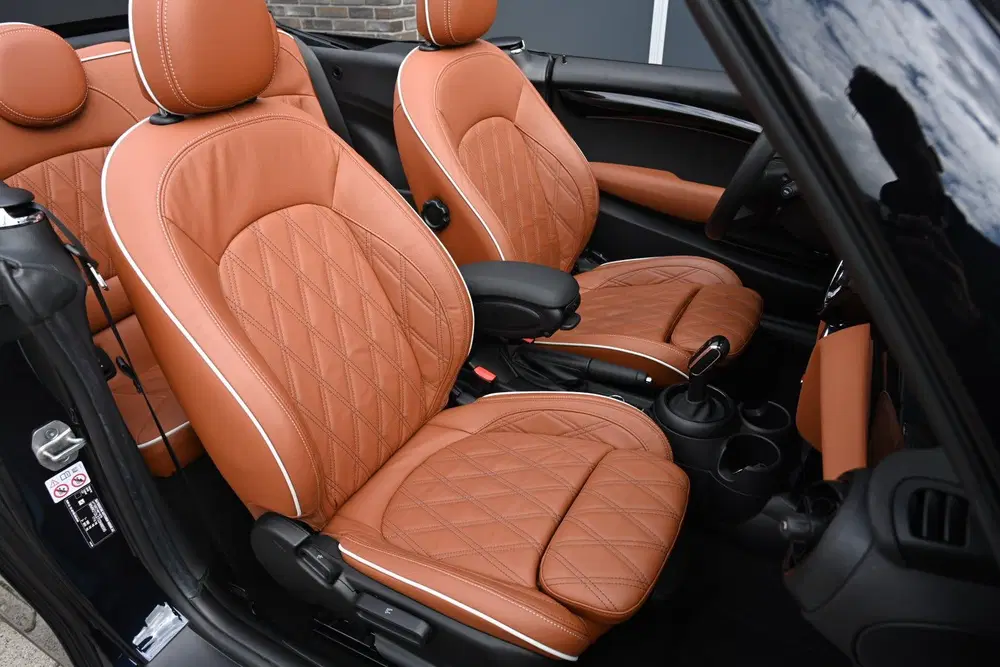 Mini Cabrio 1.5 Cooper MINI Yours Cabrio uit 2021, foto 7