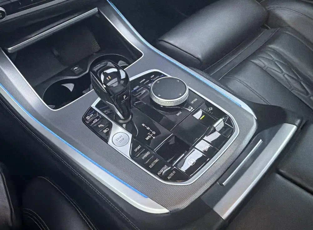 BMW X5 xDrive45e uit 2021, foto 8