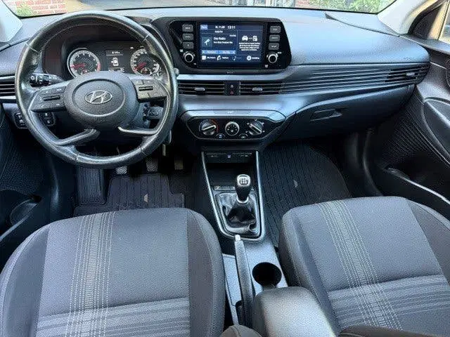 Hyundai i20 1.2 MPI Comfort uit 2020, foto 5