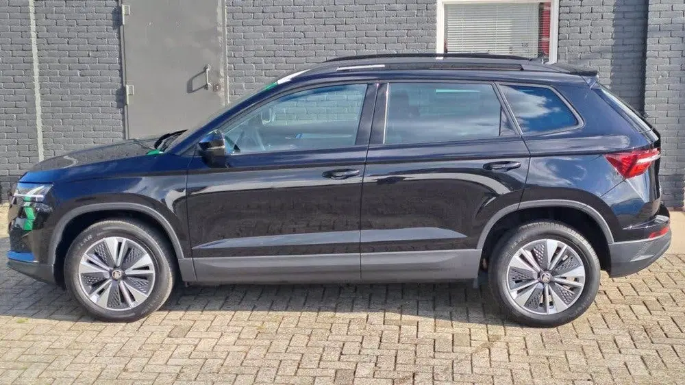 Skoda Karoq 1.5 TSI 150Pl busuness Edition uit 2023, foto 14