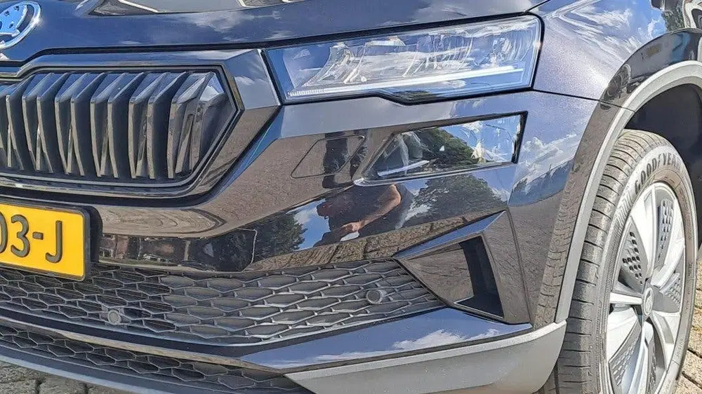 Skoda Karoq 1.5 TSI 150Pl busuness Edition uit 2023, foto 2