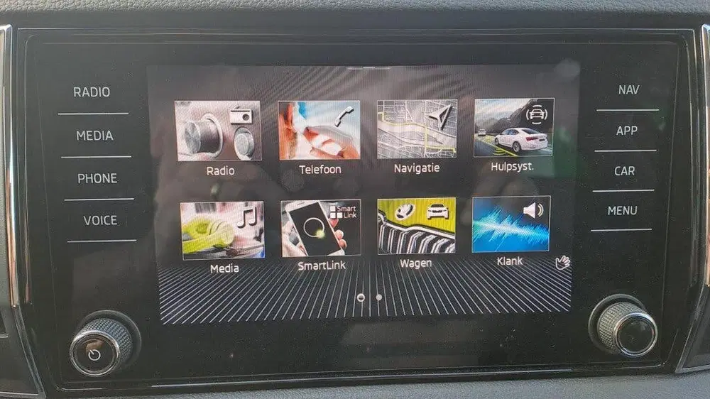 Skoda Karoq 1.5 TSI 150Pl busuness Edition uit 2023, foto 8