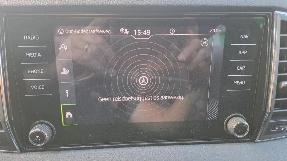 Skoda Karoq 1.5 TSI 150Pl busuness Edition uit 2023, foto 9