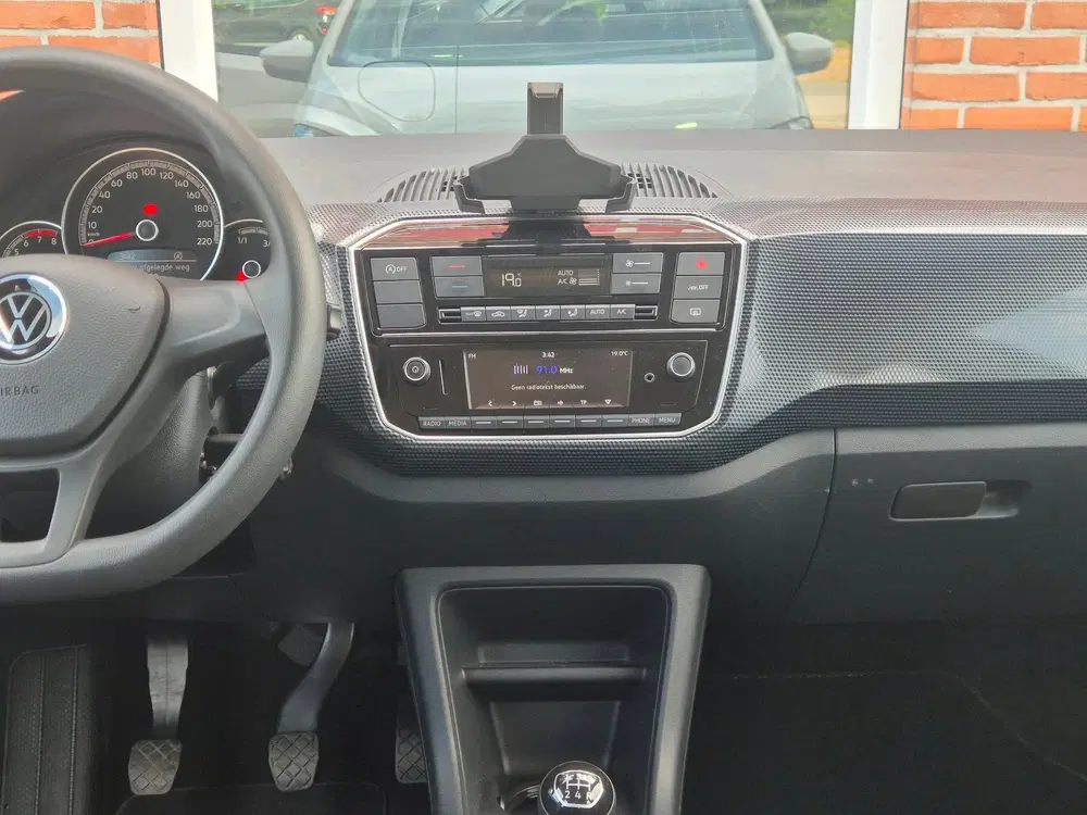 Volkswagen up! 1.0 65PK 5drs clima uit 2021, foto 13