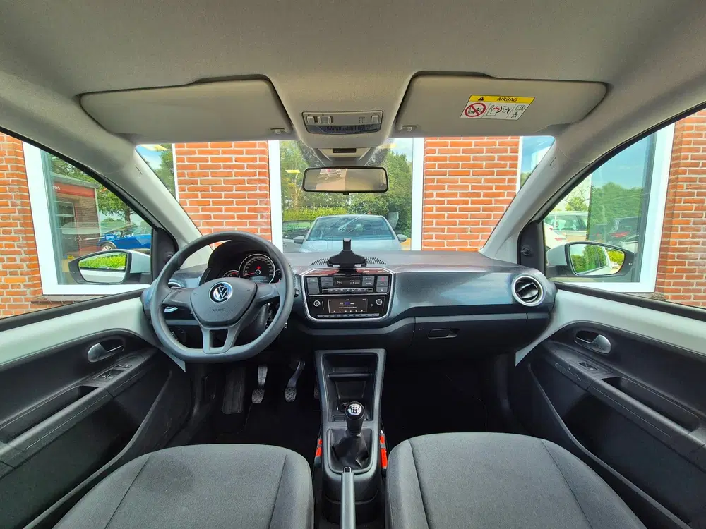 Volkswagen up! 1.0 65PK 5drs clima uit 2021, foto 2
