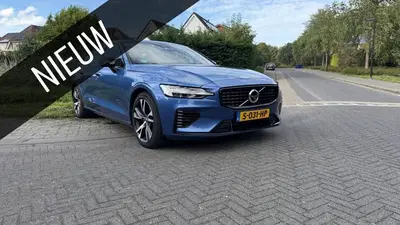 Volvo S60 2.0 Recharge T8 AWD R-Design uit 2021