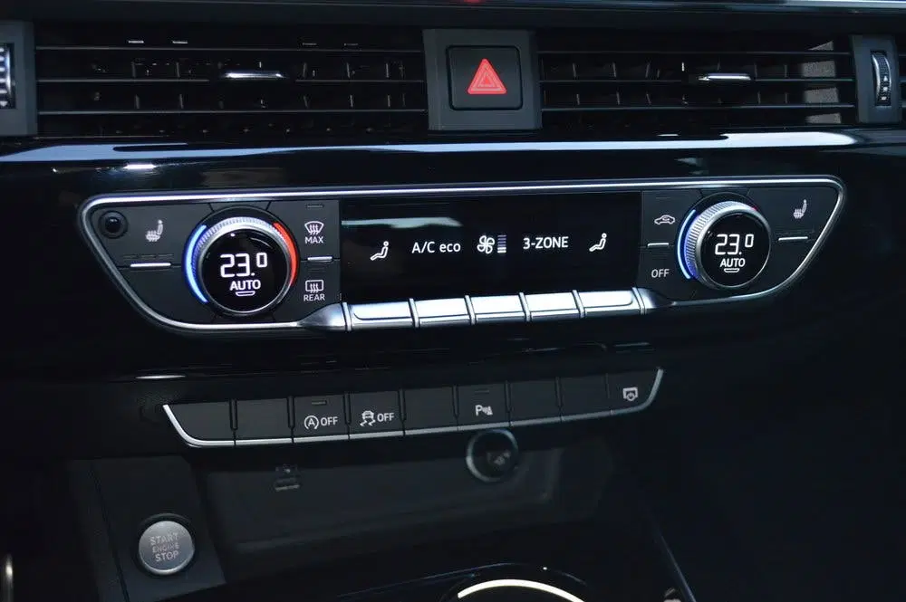 Audi A4 35 TFSI S-Line Led Massage CarPlay Pdc uit 2021, foto 13