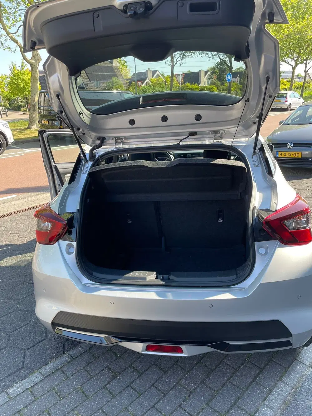 Nissan Micra 1.0 IG-T N-Design uit 2022, foto 5