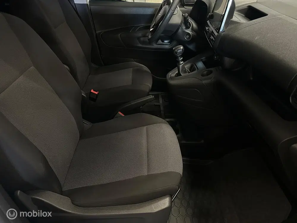 Opel Combo 1.2 PureTech 110 S&S L2 uit 2021, foto 9